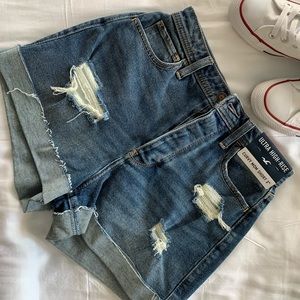 Hollister Mom shorts